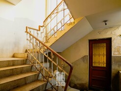 Pr�dio T0 - S�o Jo�o da Madeira, S�o Jo�o da Madeira, Aveiro - Miniatura: 9/21