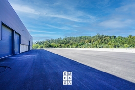 Armaz�m T0 - Pinheiro da Bemposta, Oliveira de Azem�is, Aveiro - Miniatura: 12/17