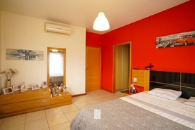 Moradia T3 - S�o Martinho de Sardoura, Castelo de Paiva, Aveiro - Miniatura: 11/24