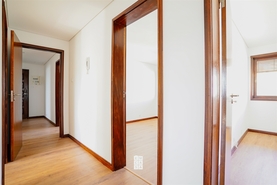 Apartamento T4 - Santiago de Riba-Ul, Oliveira de Azem�is, Aveiro - Miniatura: 17/24