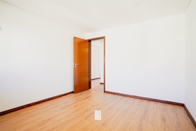 Apartamento T4 - Santiago de Riba-Ul, Oliveira de Azem�is, Aveiro - Miniatura: 20/24