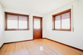 Apartamento T4 - Santiago de Riba-Ul, Oliveira de Azem�is, Aveiro - Miniatura: 21/24