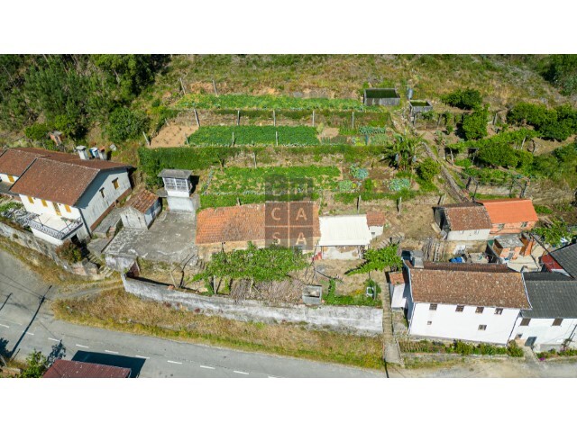 Moradia T2 - Pinheiro da Bemposta, Oliveira de Azemis, Aveiro - Imagem grande