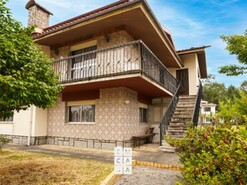 Moradia T4 - Macieira de Sarnes, Oliveira de Azeméis, Aveiro
