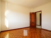 Apartamento T2 - So Roque, Oliveira de Azemis, Aveiro - Miniatura: 6/9