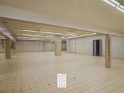 Loja - Oliveira de Azemeis, Oliveira de Azemis, Aveiro - Miniatura: 5/9
