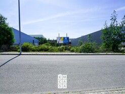 Armaz�m T0 - Escap�es, Santa Maria da Feira, Aveiro - Miniatura: 10/16