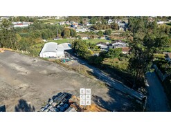 Armaz�m T0 - Santiago de Riba-Ul, Oliveira de Azem�is, Aveiro - Miniatura: 17/24