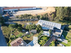 Armaz�m T0 - Santiago de Riba-Ul, Oliveira de Azem�is, Aveiro - Miniatura: 24/24