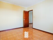 Apartamento T1 - Milheirs de Poiares, Santa Maria da Feira, Aveiro - Miniatura: 6/9