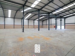 Armaz�m T0 - Escap�es, Santa Maria da Feira, Aveiro - Miniatura: 2/18