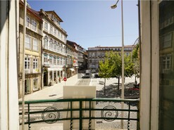 Pr�dio T0 - Oliveira, S�o Paio e S�o Sebasti�o, Guimar�es, Braga - Miniatura: 13/24