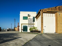 Armaz�m T0 - Lourosa, Santa Maria da Feira, Aveiro