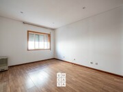 Apartamento T2 - Oliveira de Azemeis, Oliveira de Azemis, Aveiro - Miniatura: 7/9