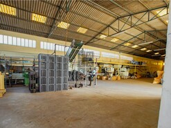 Armaz�m T0 - Lourosa, Santa Maria da Feira, Aveiro - Miniatura: 9/24