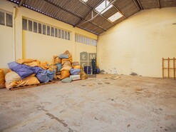 Armaz�m T0 - Lourosa, Santa Maria da Feira, Aveiro - Miniatura: 19/24