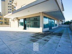 Loja T0 - Santiago de Riba-Ul, Oliveira de Azem�is, Aveiro - Miniatura: 17/20