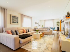 Moradia T4 - Oliveira de Azemeis, Oliveira de Azemis, Aveiro