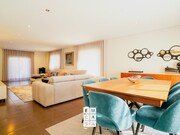 Moradia T4 - Oliveira de Azemeis, Oliveira de Azemis, Aveiro - Miniatura: 1/9