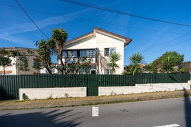 Moradia T4 - Santiago de Riba-Ul, Oliveira de Azem�is, Aveiro - Miniatura: 21/24