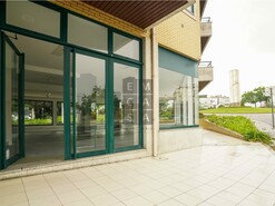 Loja T0 - Santiago de Riba-Ul, Oliveira de Azem�is, Aveiro - Miniatura: 3/16