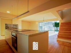 Moradia T3 - S�o Jo�o da Madeira, S�o Jo�o da Madeira, Aveiro - Miniatura: 4/24