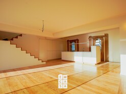 Moradia T3 - S�o Jo�o da Madeira, S�o Jo�o da Madeira, Aveiro - Miniatura: 19/24