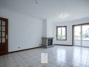 Apartamento T2 - Escapes, Santa Maria da Feira, Aveiro - Miniatura: 2/9