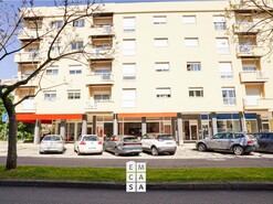 Loja T0 - Santa Maria da Feira, Santa Maria da Feira, Aveiro - Miniatura: 14/24