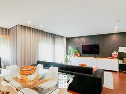 Apartamento T3 - Santa Maria da Feira, Santa Maria da Feira, Aveiro - Miniatura: 1/24