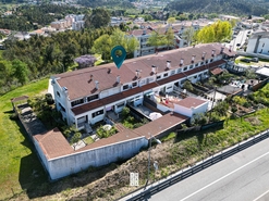 Moradia T3 - S�o Jo�o da Madeira, S�o Jo�o da Madeira, Aveiro - Miniatura: 5/24