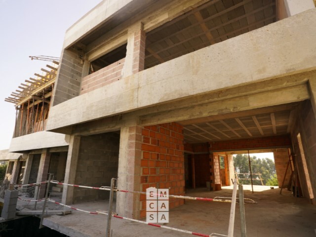 Moradia T3 - Oliveira de Azemeis, Oliveira de Azeméis, Aveiro - Imagem grande
