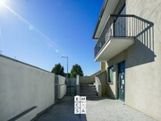 Apartamento T2 - Milheirs de Poiares, Santa Maria da Feira, Aveiro - Miniatura: 1/9