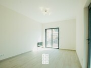 Apartamento T2 - Milheirs de Poiares, Santa Maria da Feira, Aveiro - Miniatura: 4/9