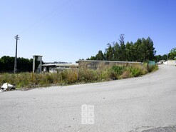 Armaz�m T0 - Vila de Cucuj�es, Oliveira de Azem�is, Aveiro - Miniatura: 8/24