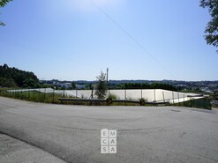 Armaz�m T0 - Vila de Cucuj�es, Oliveira de Azem�is, Aveiro - Miniatura: 10/24