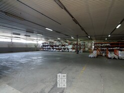 Armaz�m T0 - Vila de Cucuj�es, Oliveira de Azem�is, Aveiro - Miniatura: 19/24