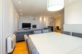 Apartamento T5 - Santiago de Riba-Ul, Oliveira de Azem�is, Aveiro - Miniatura: 1/24