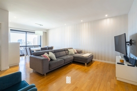 Apartamento T5 - Santiago de Riba-Ul, Oliveira de Azem�is, Aveiro - Miniatura: 3/24