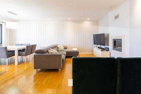 Apartamento T5 - Santiago de Riba-Ul, Oliveira de Azem�is, Aveiro - Miniatura: 4/24