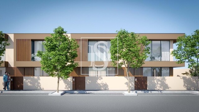 Moradia T3 - Nogueira da Regedoura, Santa Maria da Feira, Aveiro - Imagem grande