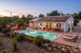 Moradia T2 - Queren�a, Loul�, Faro (Algarve)
