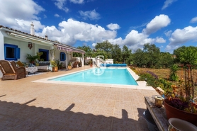 Moradia T2 - Queren�a, Loul�, Faro (Algarve) - Miniatura: 1/97