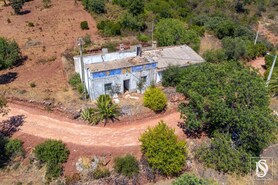 Moradia - Queren�a, Loul�, Faro (Algarve) - Miniatura: 55/60