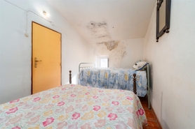 Moradia T3 - Alte, Loul�, Faro (Algarve) - Miniatura: 20/49