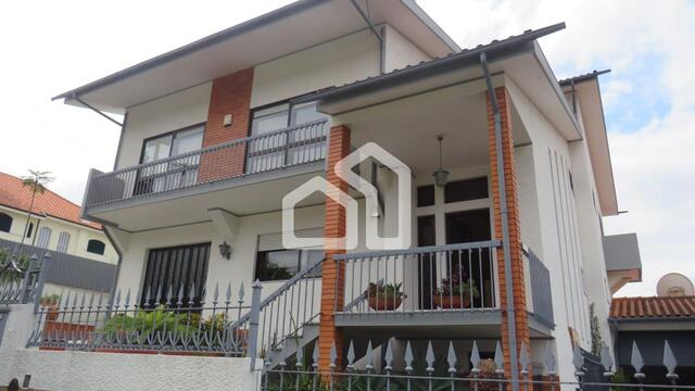 Moradia T3 - So Paio de Oleiros, Santa Maria da Feira, Aveiro - Imagem grande