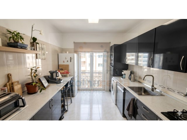 Apartamento T3 - Amora, Seixal, Setúbal - Imagem grande