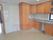 Moradia - Laranjeiro, Almada, Set�bal - Miniatura: 1/9