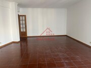 Apartamento T2 - Santa Maria, Torres Vedras, Lisboa - Miniatura: 6/9