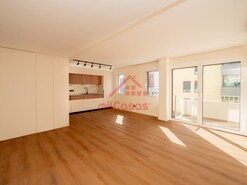 Apartamento T2 - Santa Maria, Torres Vedras, Lisboa